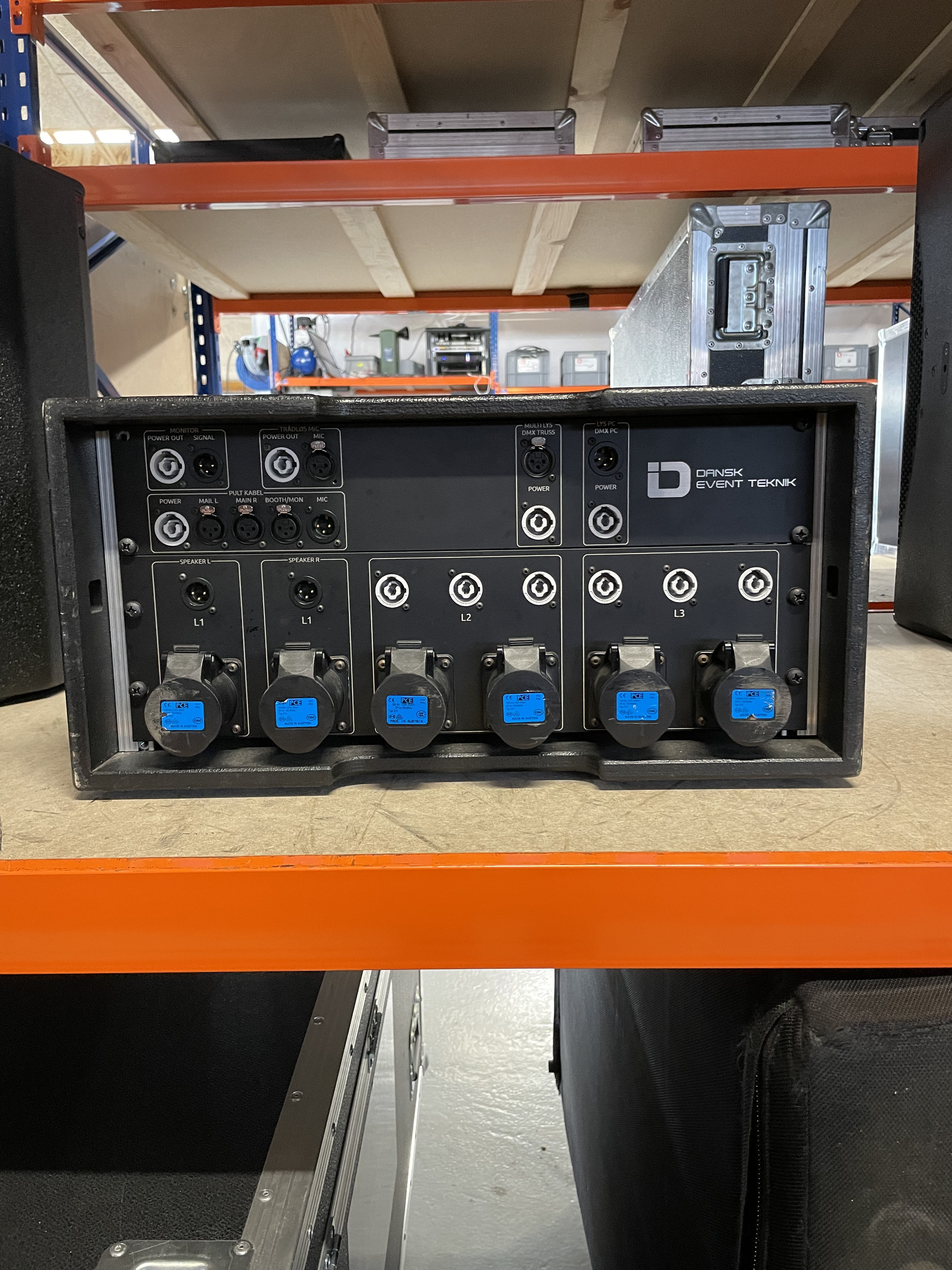 PSA-161 PDU+Signal thumbnail 1